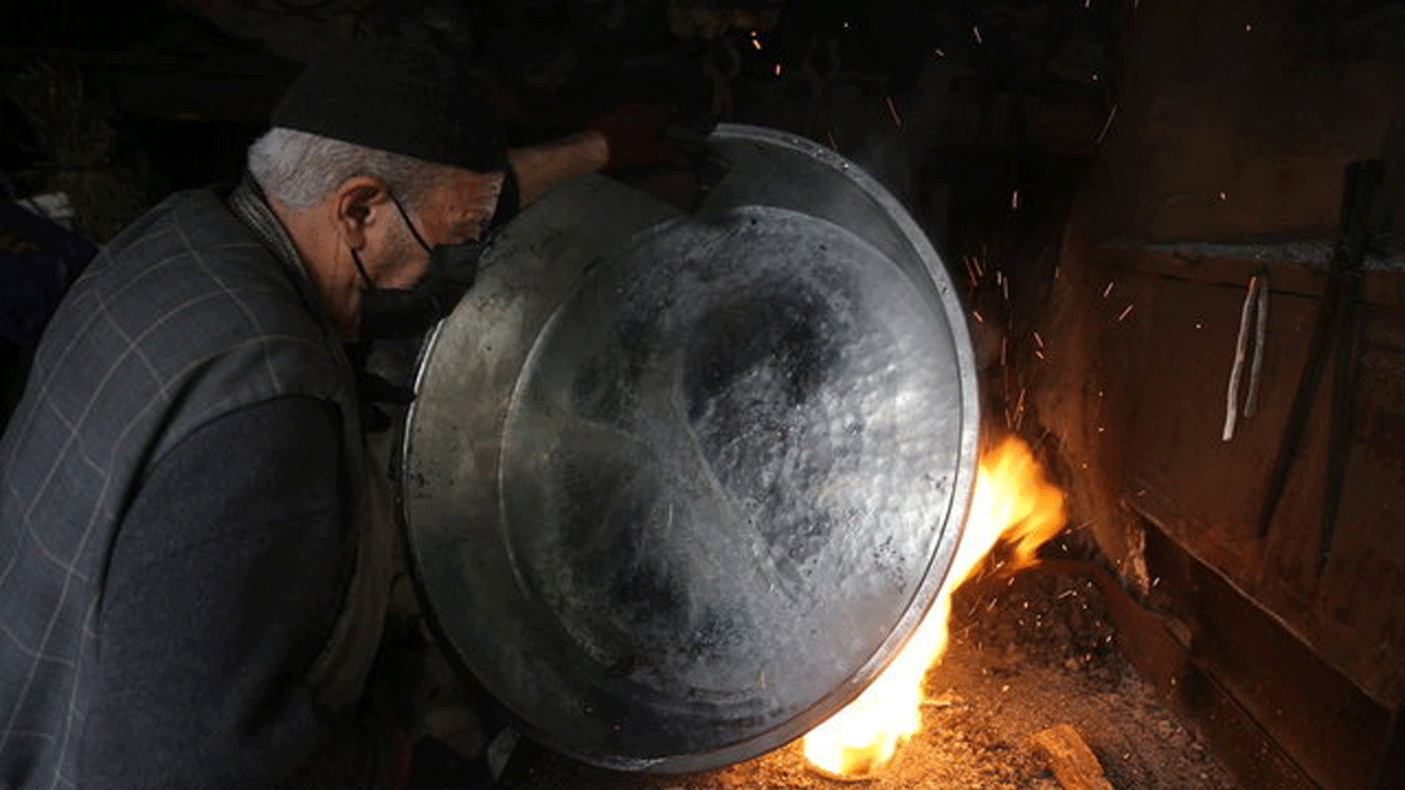 Teknolojiye direnen usta!