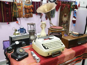 Teknolojiye yenik düşen eşyalar sergilendi