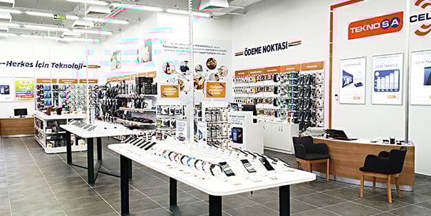 Teknosa deniz üstü AVM’de teknoloji satacak