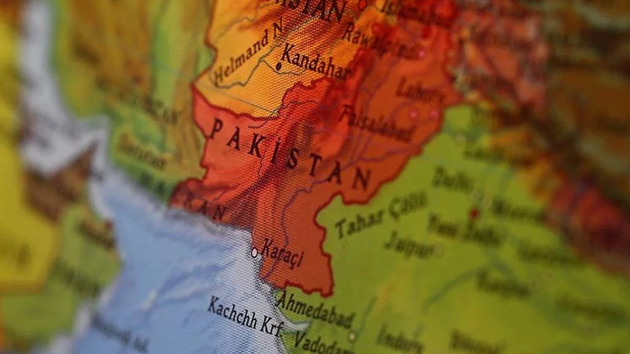 Tekrar bombalamaya başladı! Pakistan saldırısında iki Afgan çocuk şehit oldu!