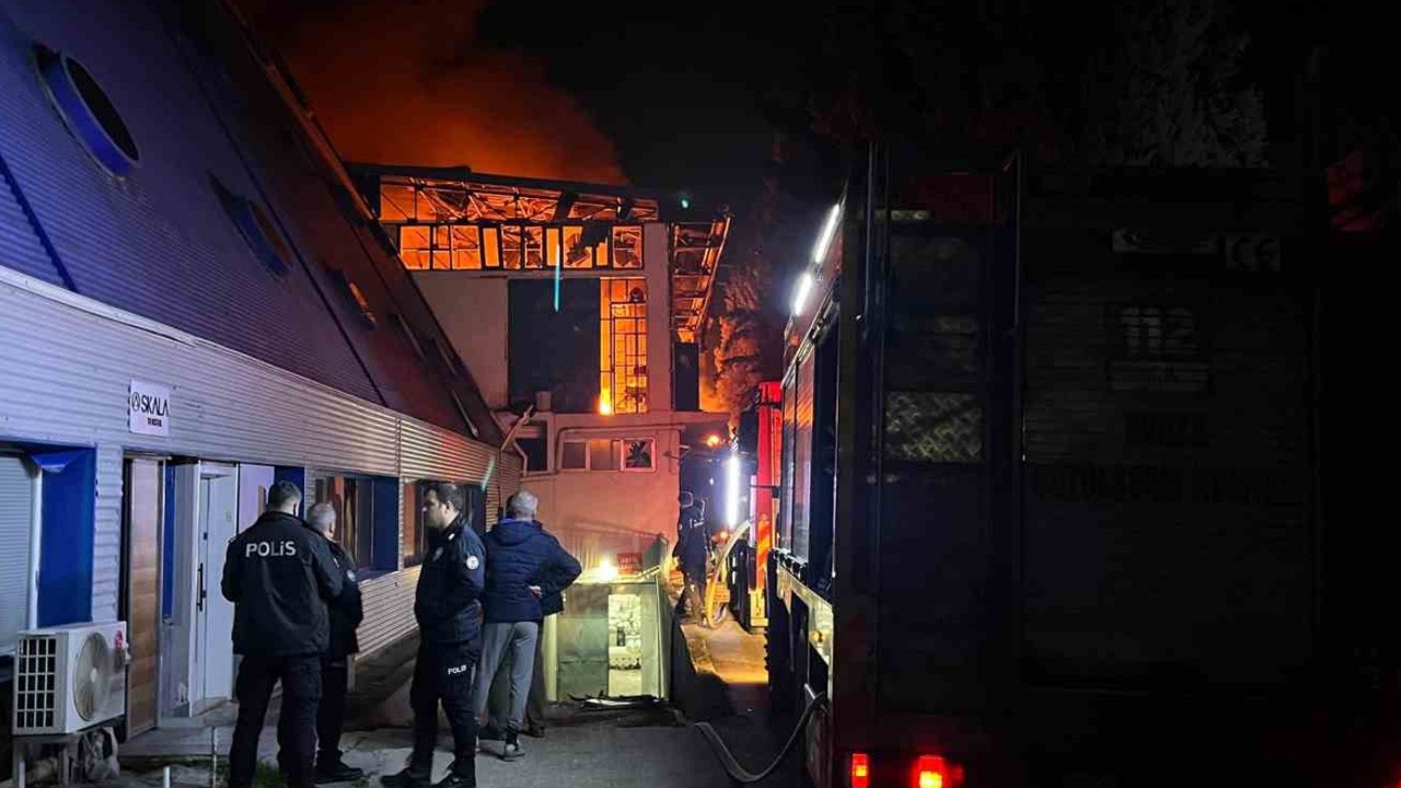 Tekstil fabrikasında patlama