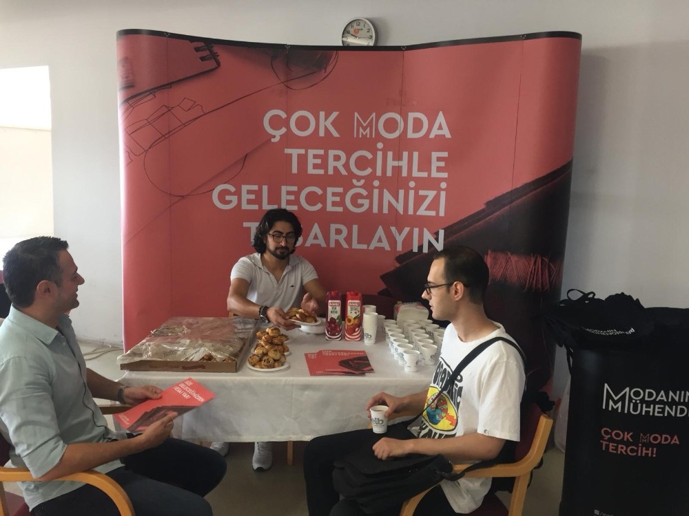 Tekstil ve deri mühendisliklerinde burs projesi maya tuttu 