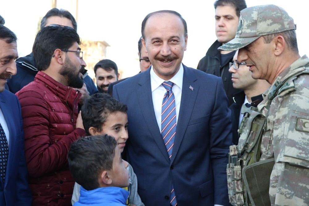 Tel Abyad’a dönen göçmenlerin nüfusu 100 bini aştı 