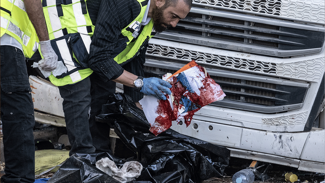 Tel Aviv'deki saldırıdan yeni görüntüler