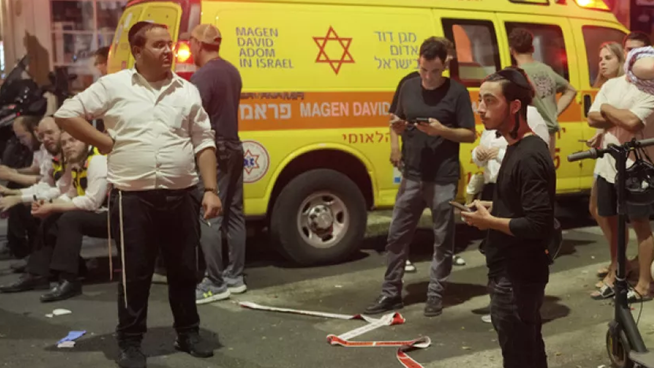 Tel Aviv'i balistik füzeyle vuran kahraman Husiler'den yeni açıklama!