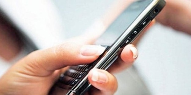 Telefon ekranınız körlüğe sebep olabilir!