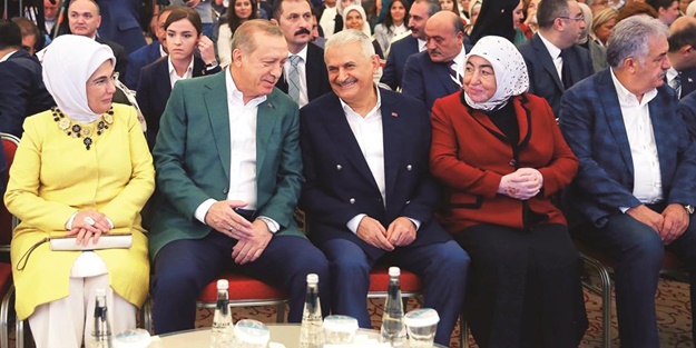 'Telefona çıkmayan bürokratlar var'