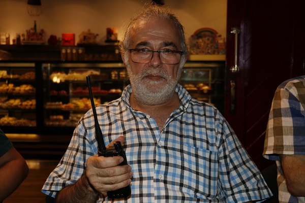 Telefonlar çekmiyordu ama onlar vardı... Deprem bölgesinin gizli kahramanları