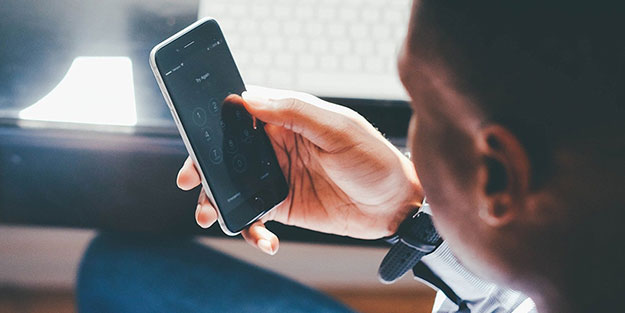 Telefonu yastık altına koyup uyuyanlar aman dikkat! Sakın...