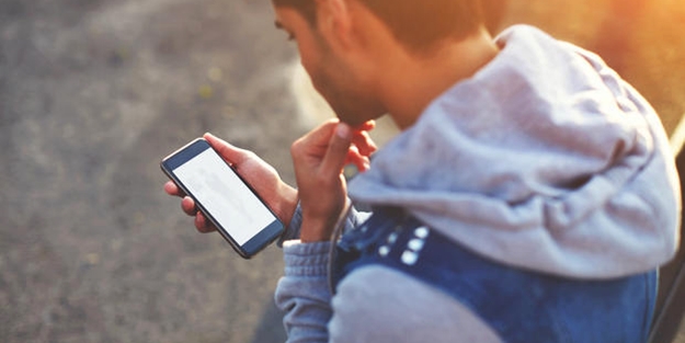 Telefonunuz dinleniyor mu? Hemen bu yöntemleri deneyin…