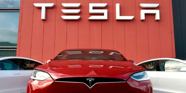 Telsa'nın uygun fiyatlı otomobili yalan oldu! Binlerce kişiyi işten atacaklar