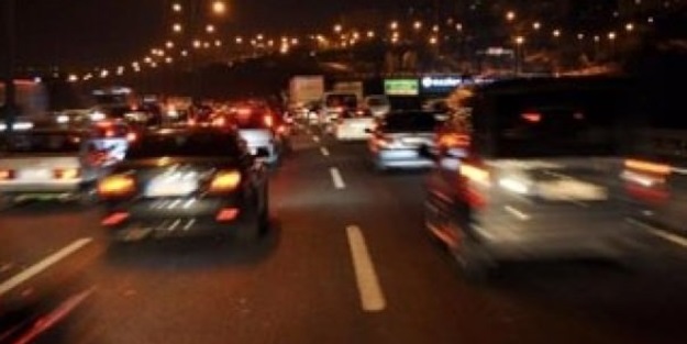 TEM Otoyolu Ankara istikameti ulaşıma kapandı