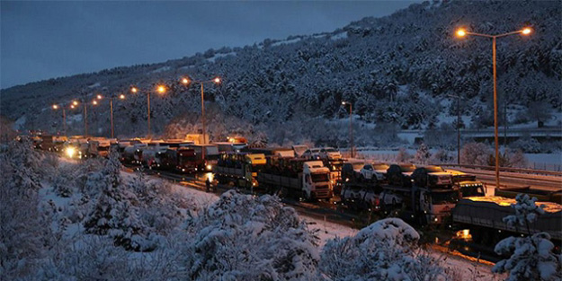 TEM otoyolu Ankara yönü ulaşıma kapandı