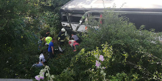 TEM Otoyolunda korkunç kaza! Ölü ve yaralılar var