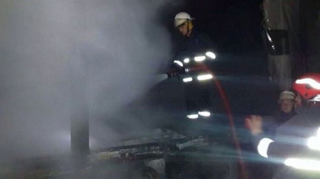 TEM Otoyolu'nda yangın trafiği zora soktu