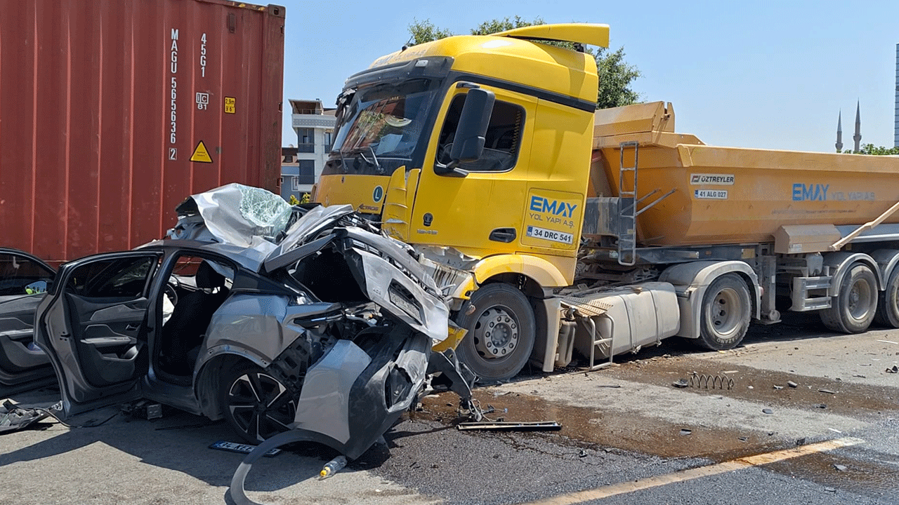 TEM Otoyolu'nda zincirleme kaza