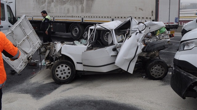 TEM'de 8 aracın karıştığı zincirleme kaza