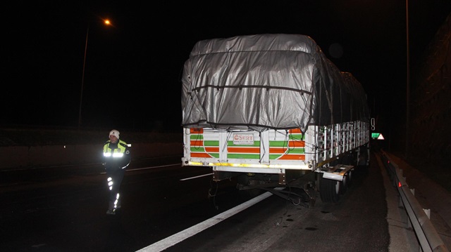 TEM'de feci kaza: 3 kişi öldü