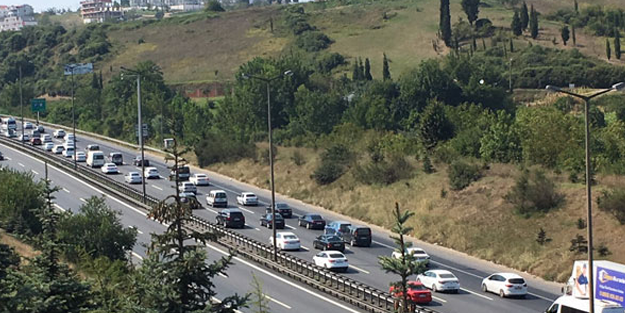 TEM'de trafik başladı! Dönüyorlar