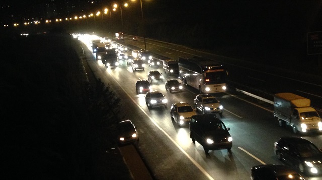 TEM'de trafik yoğun