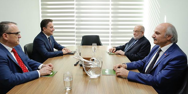 Karamollaoğlu, Babacan ile görüştü! Buluşmada eski bakan da yer aldı