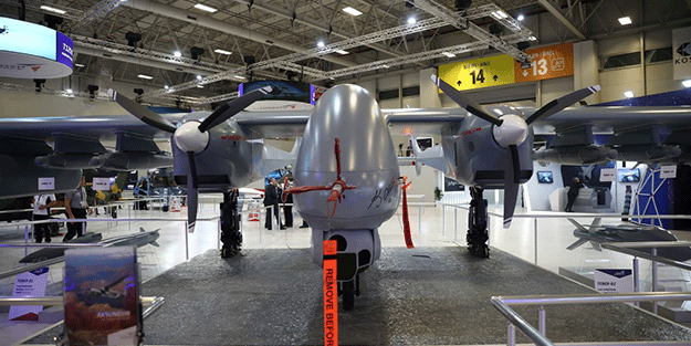 Temel Kotil müjdeleri peş peşe sıraladı! Türkiye geliştirdi, pilot olmadan günlerce havada kalabiliyor