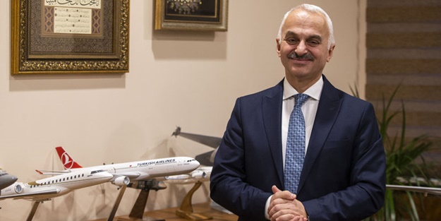 Temel Kotil'den heyecanlandıran insansız savaş uçağı açıklaması