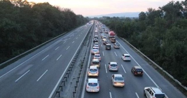 TEM'in Adapazarı-Akyazı bölümü kapanıyor