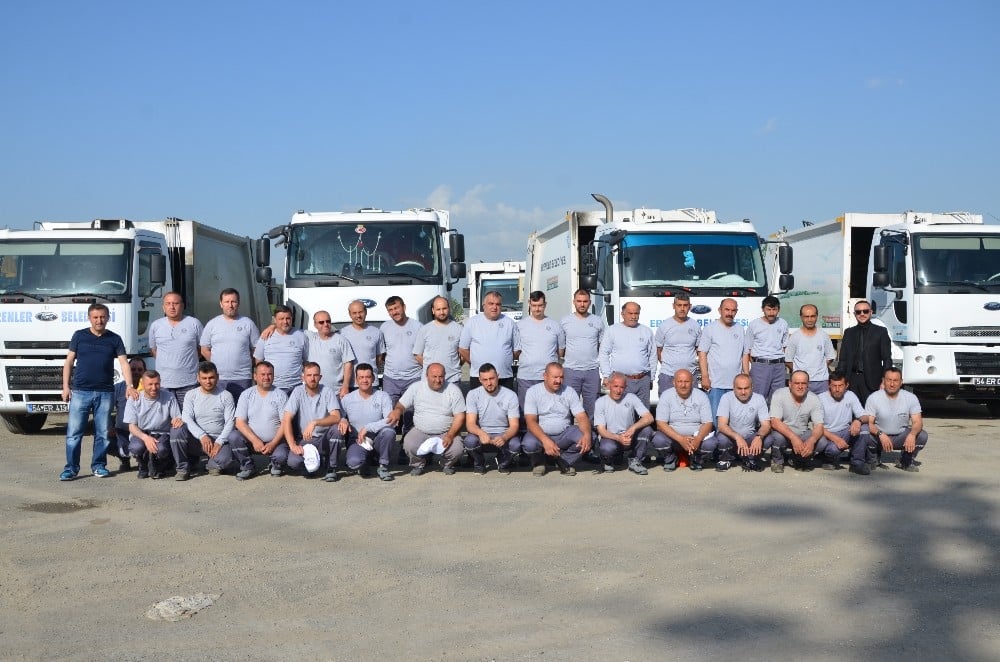 Temizlik işçileri temiz Erenler için çalışıyor 