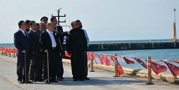 Temsili Mustafa Kemal'dan komik 'küfür' savunması