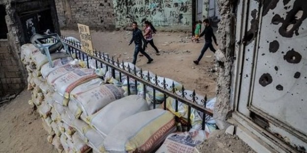 Tencere ve tavaları bile tuzaklıyorlar