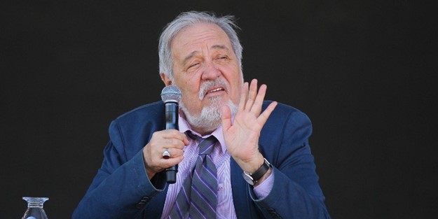 Tencere yuvarlanmış kapağını bulmuş! Hepsini anladık da İlber Ortaylı'nın yasakçılarla ne işi var?