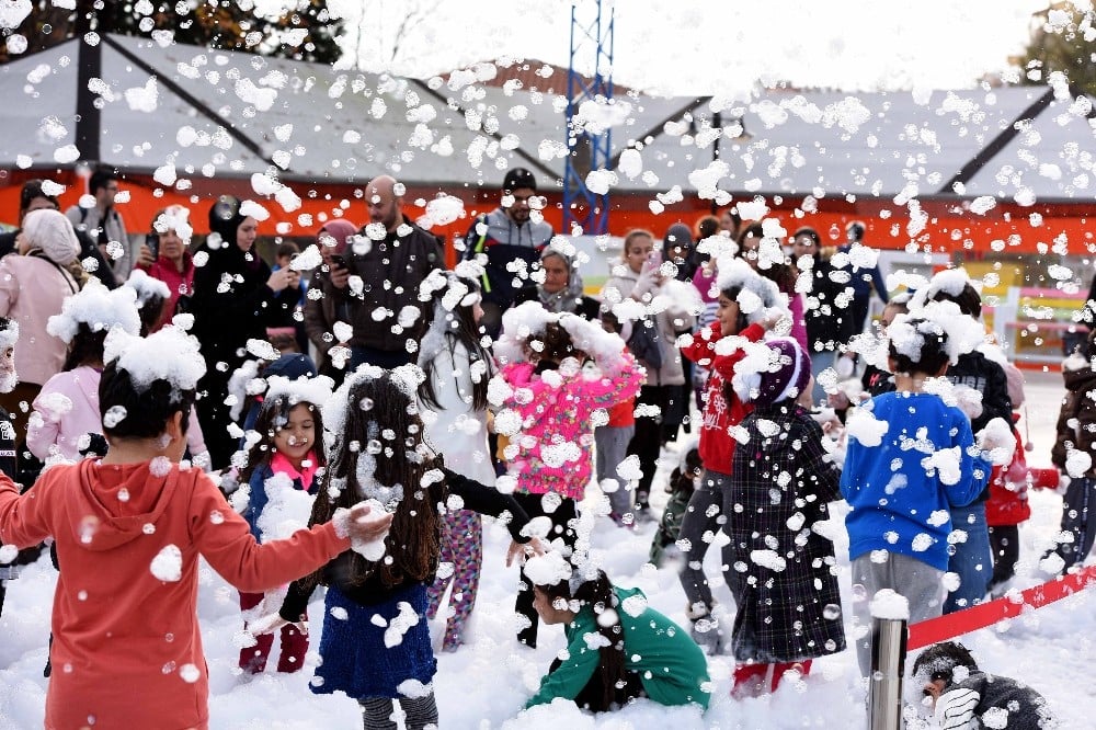 Teneffüs Park’ta kar fırtınası 