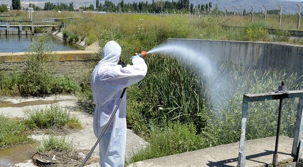 Tepebaşı’nda haşere ile mücadele aralıksız devam ediyor 