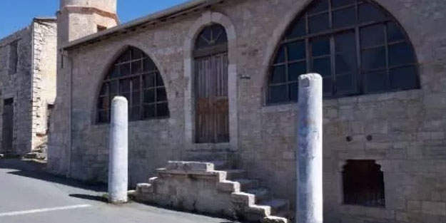 Tepki gelince Rumlar çirkinliğe son verdi