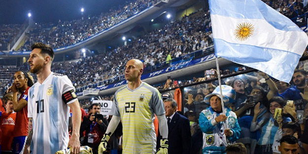 Tepkiler sonuç verdi: Arjantin o maçı iptal etti!