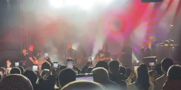 Teravih kılınan caminin dibinde konser! Ekrem’den Ramazan’da vur patlasın çal oynasın