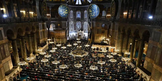 Teravihe niyet her rekatta mı getirilir? Teravih namazına niyet her rekatta yapılır mı?