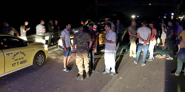Terhis olan askerler kaza yaptı! Yaralılar var