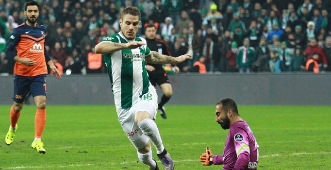 Terim, Deniz Yılmaz için Hamza Hamzaoğlu'ndan bilgi aldı