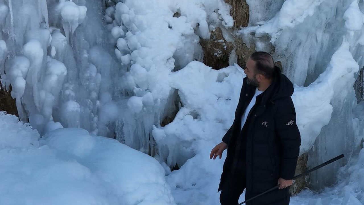 Termometreler eksi 15'i gösterdi