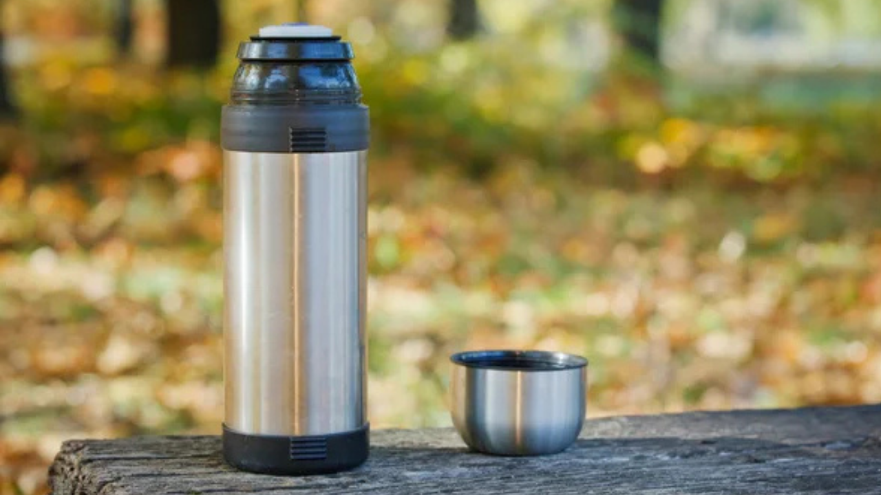 Termoslardaki gizli tehlike: Uzun süre aynı termosu kullanan adam feci şekilde can verdi!