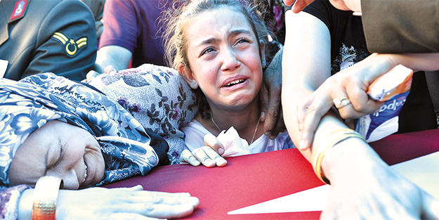 Terör azdı: 9 günde 11 şehit 42 ölü