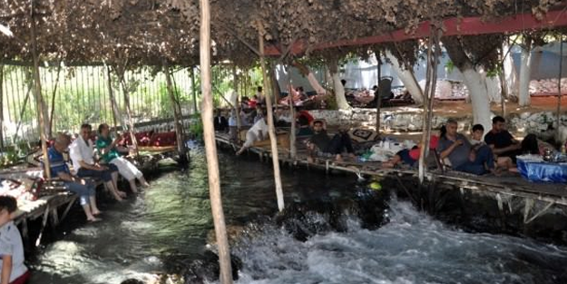 Terör bitti, Mardin halkı keyfini sürüyor