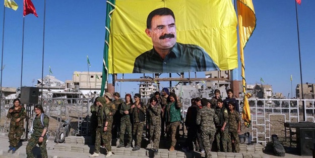 Terör destekçisi ABD'den alçak iftira! Yalana bak: Türk SİHA'ları akşam voleybol oynayan Suriyeli gençleri vurmuşmuş!