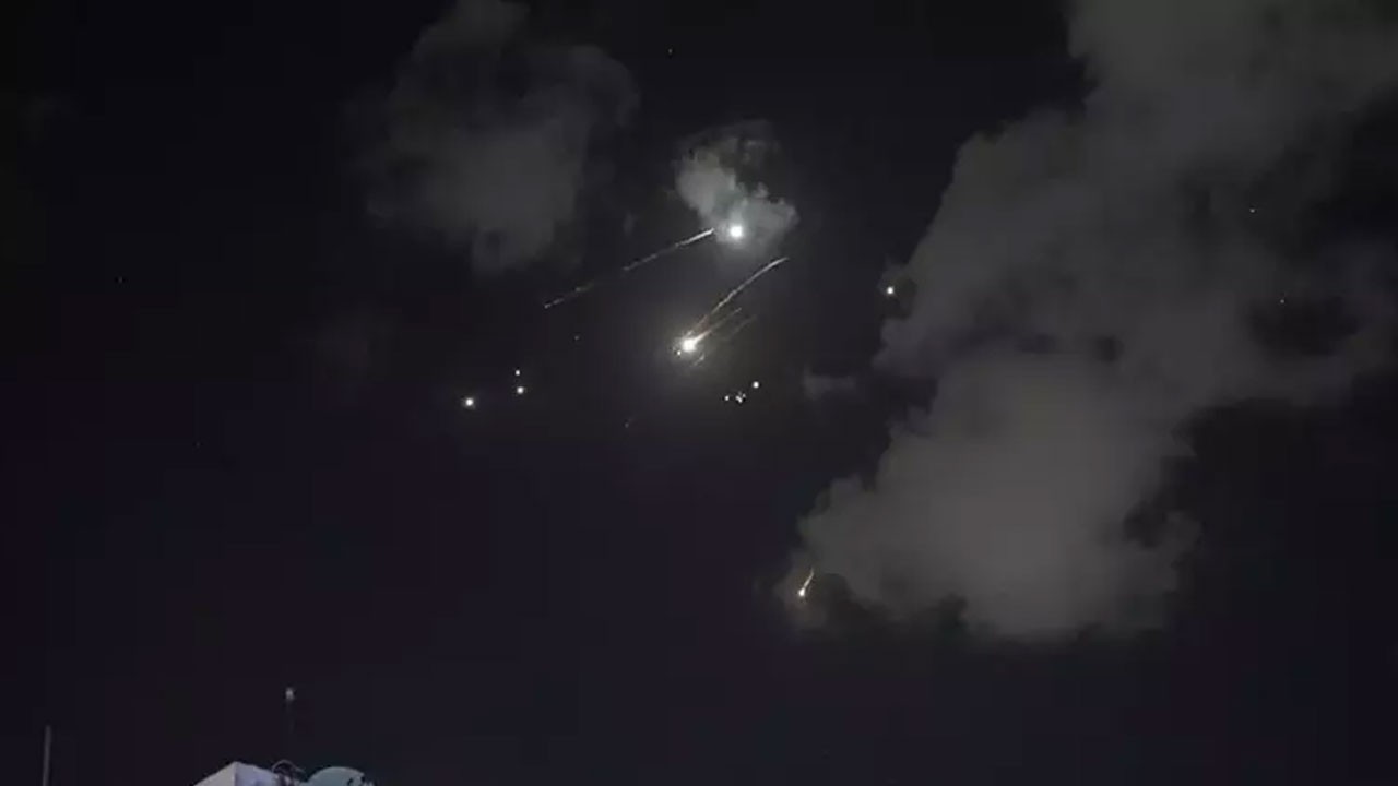 Terör devleti İsrail durumu kurtarmaya çalışıyor! "İran'da onlarca stratejik hedef vuruldu"