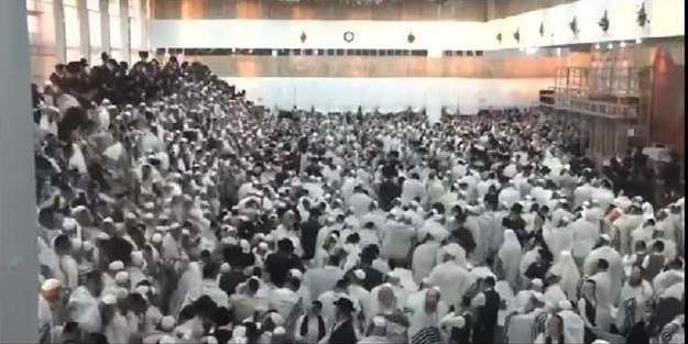 Terör devleti İsrail'de facia: 2 ölü 50 yaralı