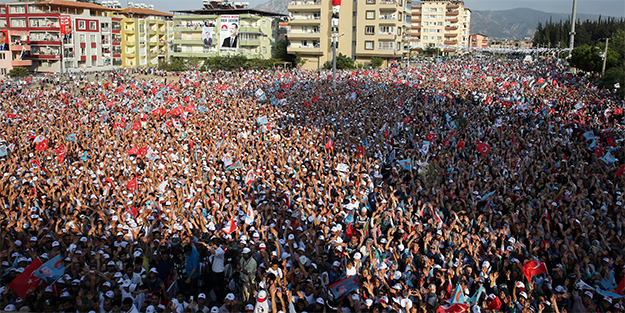 Terör devletinin karşısındayız
