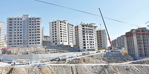 Terör mağdurları yuvalarına kavuşuyor