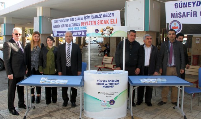 Terör mağduru öğrenciler için Gaziantep otogarında YGS standı